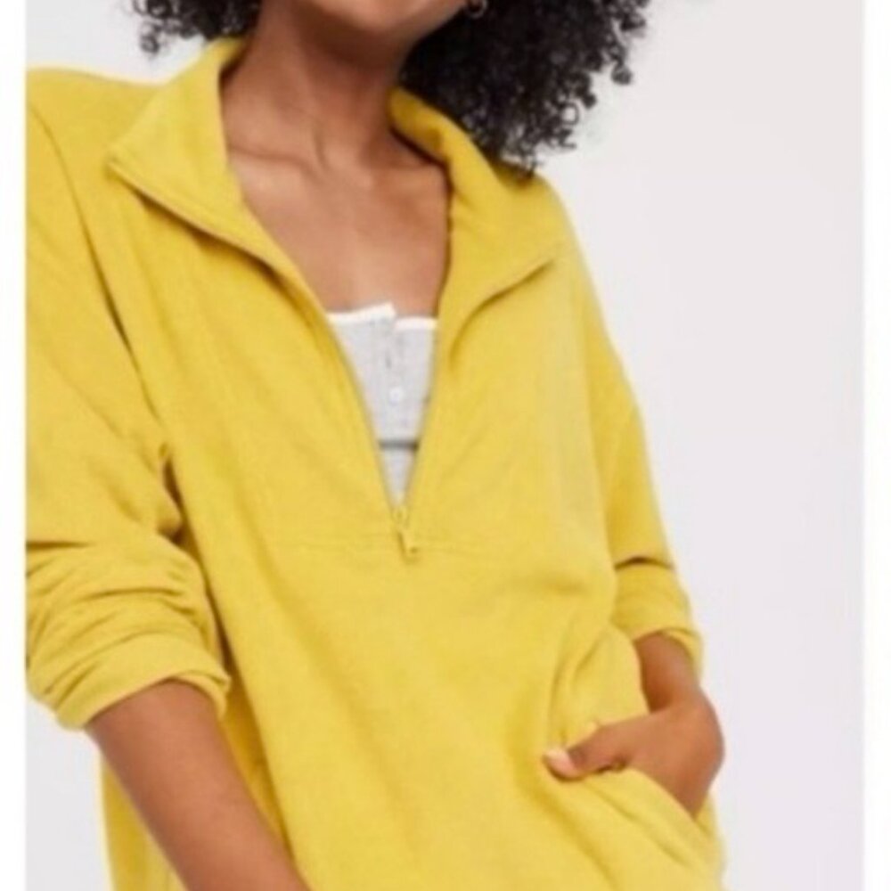 NWOT Women's Aerie Offline Mustard Yellow Pullover Terrycloth Sweatshirt. Large